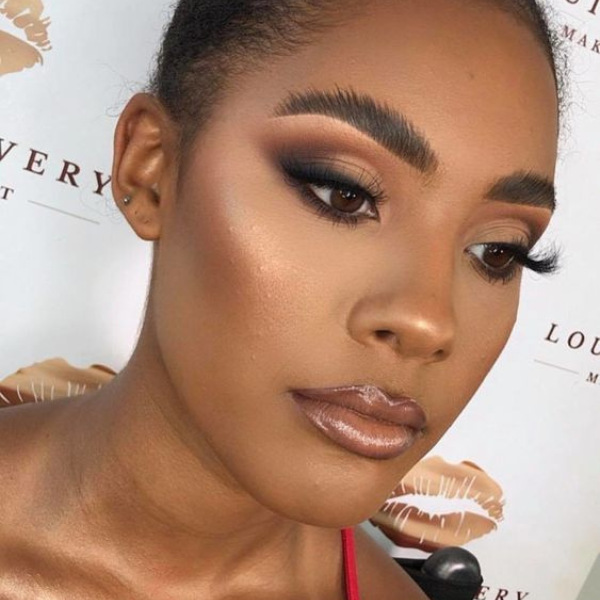 Makeup that will highlight brown eyes best 7